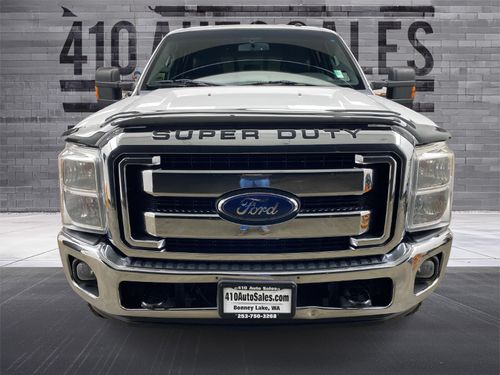 2013 Ford F-350 Super Duty Lariat Crew Cab Lower Image 3