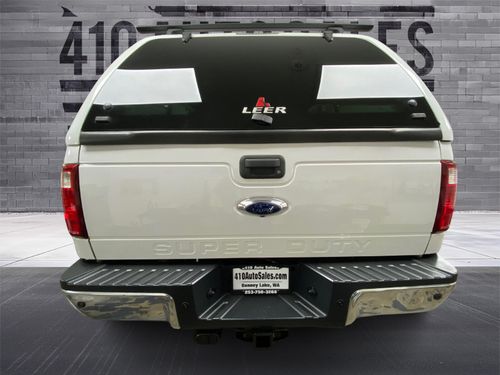 2013 Ford F-350 Super Duty Lariat Crew Cab Lower Image 2
