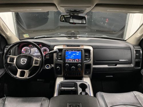 2018 Ram 2500 Laramie Crew Cab 4X4 Lower Image 2