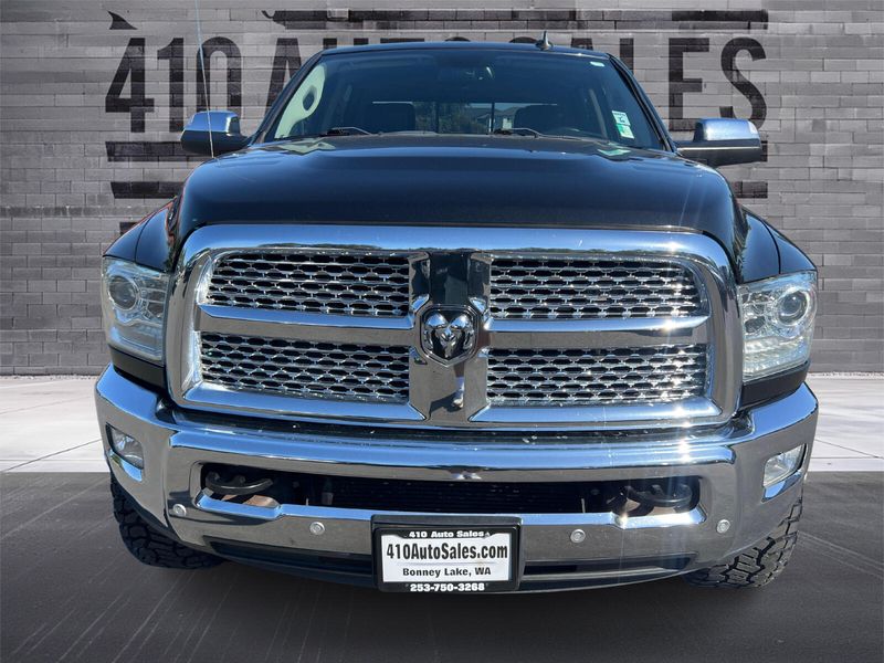 2018 Ram 2500 Laramie Crew Cab 4X4 Upper Image 2