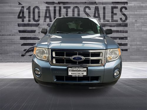2010 Ford Escape XLT Lower Image 3