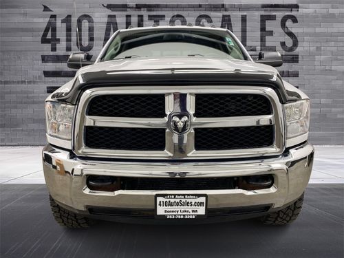 2016 Ram 3500 Mega Cab SLT 4X4 *LEVELED* Lower Image 3