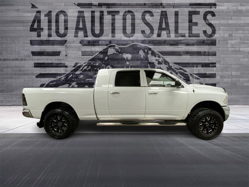 2016 Ram 3500 Mega Cab SLT 4X4 *LEVELED* Upper Image 2