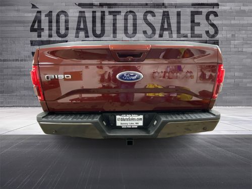 2015 Ford F-150 Lariat SuperCrew 4x4 Lower Image 2