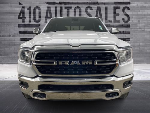 2022 Ram 1500 Crew Cab Big Horn 4x4 *NEW LEVEL KIT* Lower Image 3