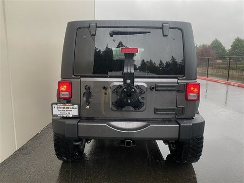 2017 Jeep Wrangler Unlimited SAHARA Lower Image 2