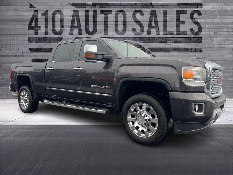 2016 GMC 2500HD DENALI Upper Image 1