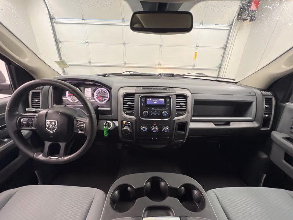 2019 RAM 1500 CLASSIC TRADESMAN REGULAR CAB Image 11