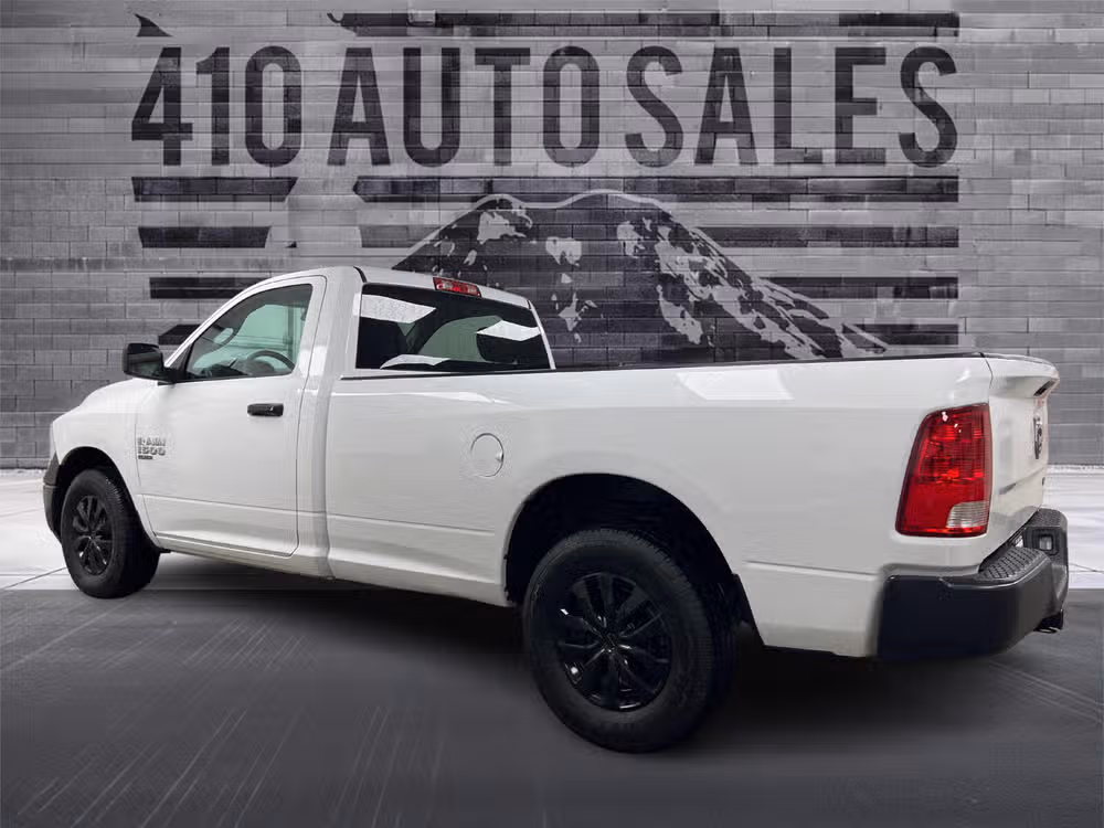 2019 RAM 1500 CLASSIC TRADESMAN REGULAR CAB Image 8
