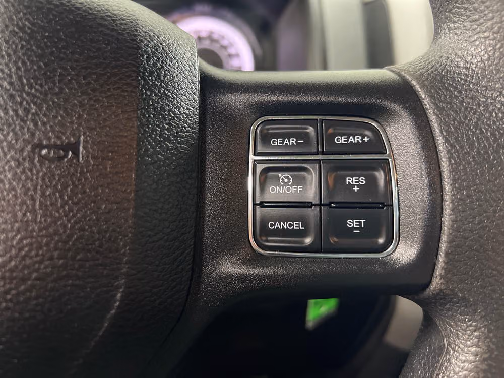 2019 RAM 1500 CLASSIC TRADESMAN REGULAR CAB Image 18