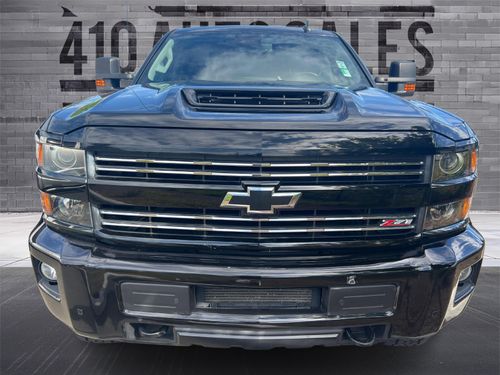 2019 CHEVY 2500HD LTZ Lower Image 3