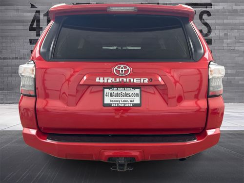 2017 TOYOTA 4RUNNER SR5 *THIRD ROW* Lower Image 2
