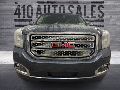 2019 GMC YUKON SLT Lower Image 3