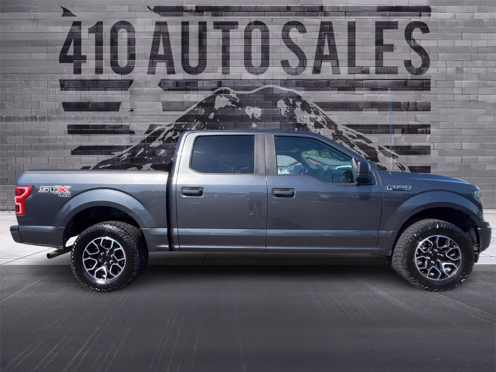 2019 FORD F-150 STX Upper Image 2