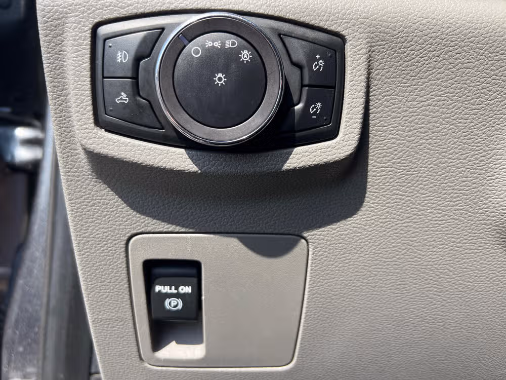 2019 FORD F-150 STX Image 21