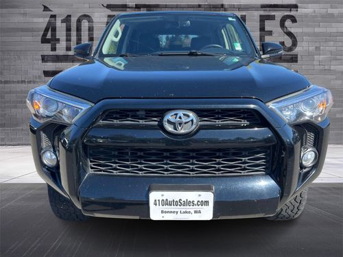 2019 TOYOTA 4RUNNER SR5 PREMIUM *THIRD ROW* Lower Image 3
