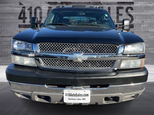 2004 CHEVY SILVERADO 3500 LT DUALLY Lower Image 3