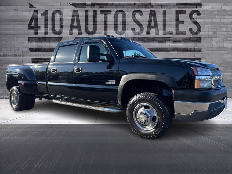 2004 CHEVY SILVERADO 3500 LT DUALLY Upper Image 1