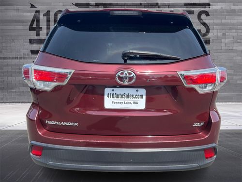 2014 TOYOTA HIGHLANDER XLE Lower Image 2