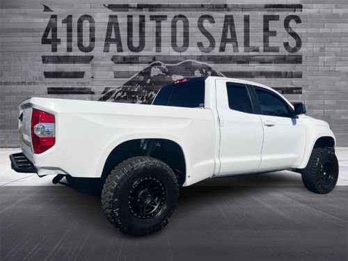 2015 TOYOTA TUNDRA SR5 *MUST SEE* Lower Image 1