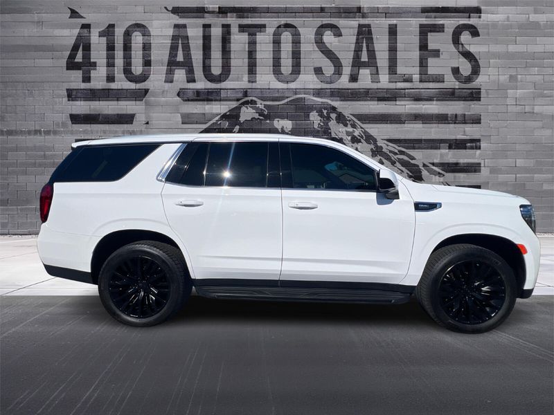 2021 GMC YUKON SLE *AWD* Upper Image 2