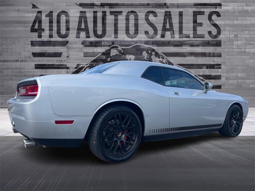 2010 DODGE CHALLENGER SRT8 Lower Image 1