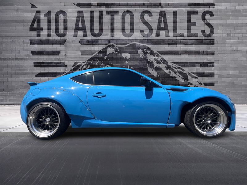 2016 SUBARU BRZ SERIES.HYPERBLUE Upper Image 2