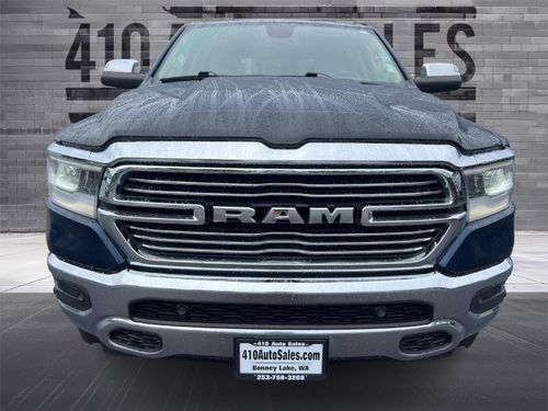2019 RAM 1500 LARAMIE Lower Image 3