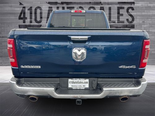 2019 RAM 1500 LARAMIE Lower Image 2