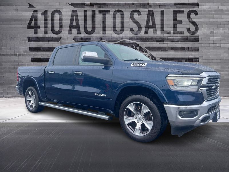 2019 RAM 1500 LARAMIE Upper Image 1