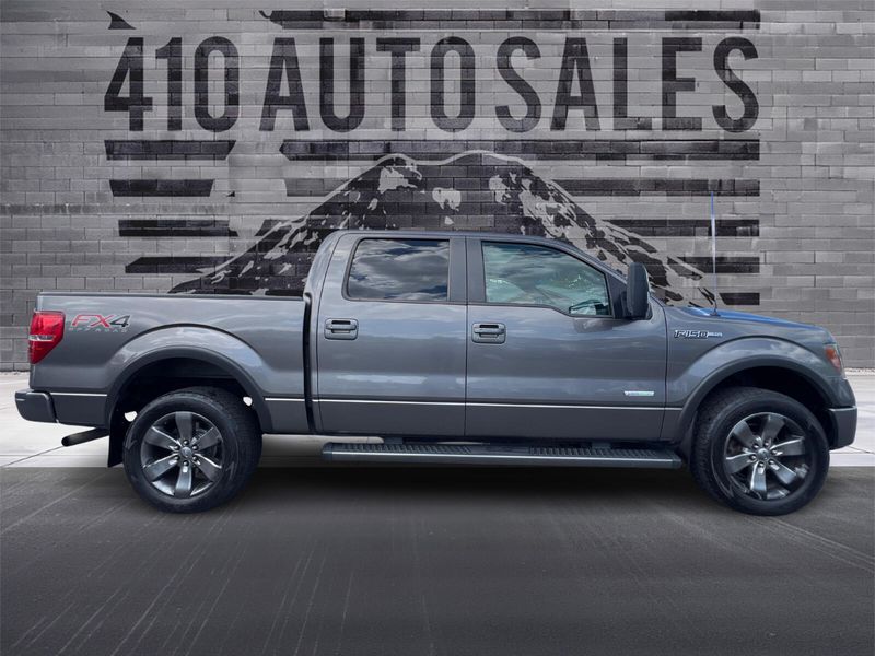 2012 Ford F-150 FX4 photo 2