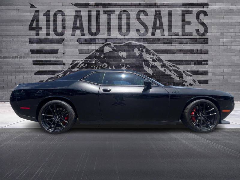 2018 DODGE CHALLENGER T/A 392 Upper Image 2