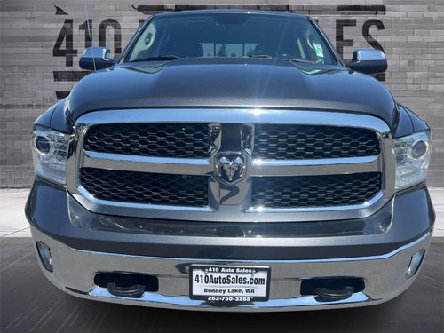 2016 RAM 1500 LARAMIE ECODIESEL Lower Image 3