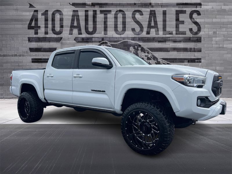 2020 TOYOTA TACOMA TRD SPORT Upper Image 1