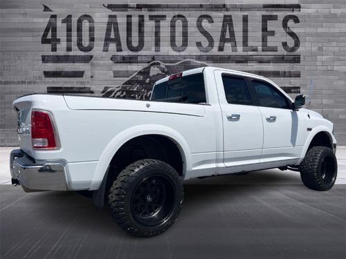 2016 RAM 1500 LARAMIE Lower Image 1