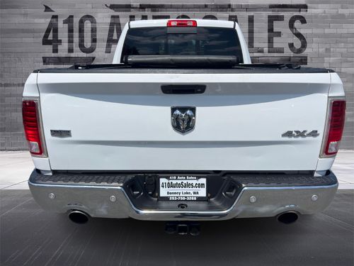 2016 RAM 1500 LARAMIE Lower Image 2