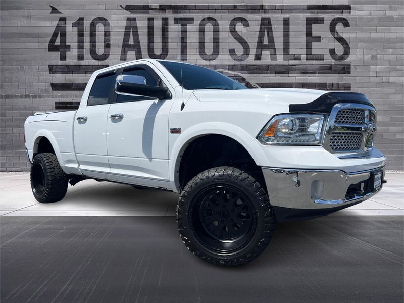2016 RAM 1500 LARAMIE Upper Image 1