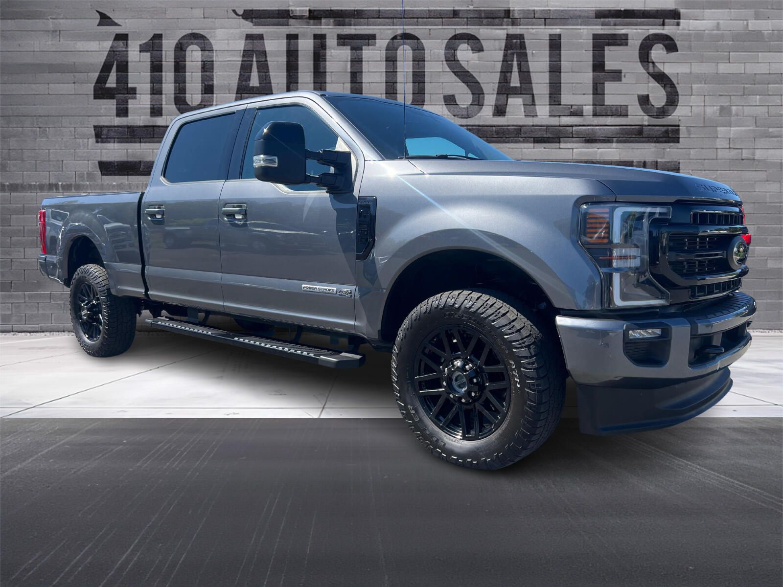 2021 Ford F-250 Super Duty Lariat's photo