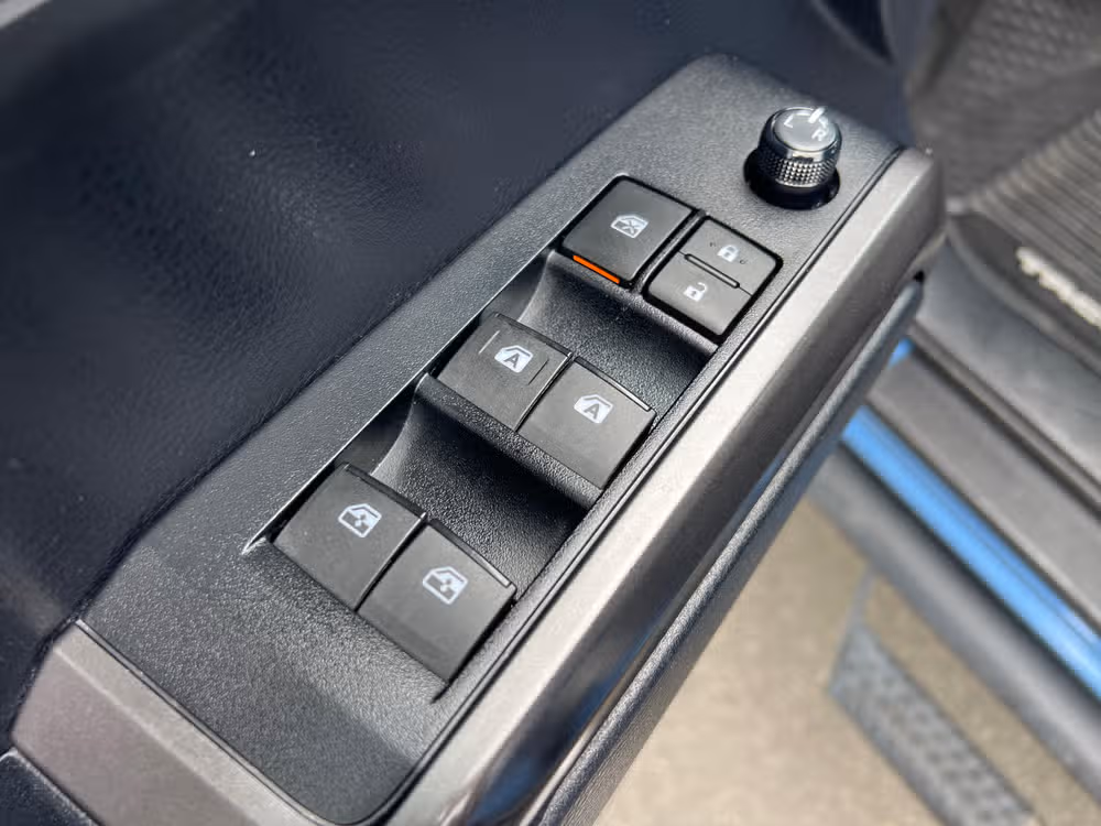 2019 TOYOTA TACOMA TRD-OFFOAD Image 26