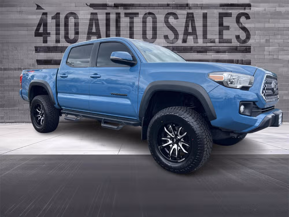 2019 TOYOTA TACOMA TRD-OFFOAD Image 1