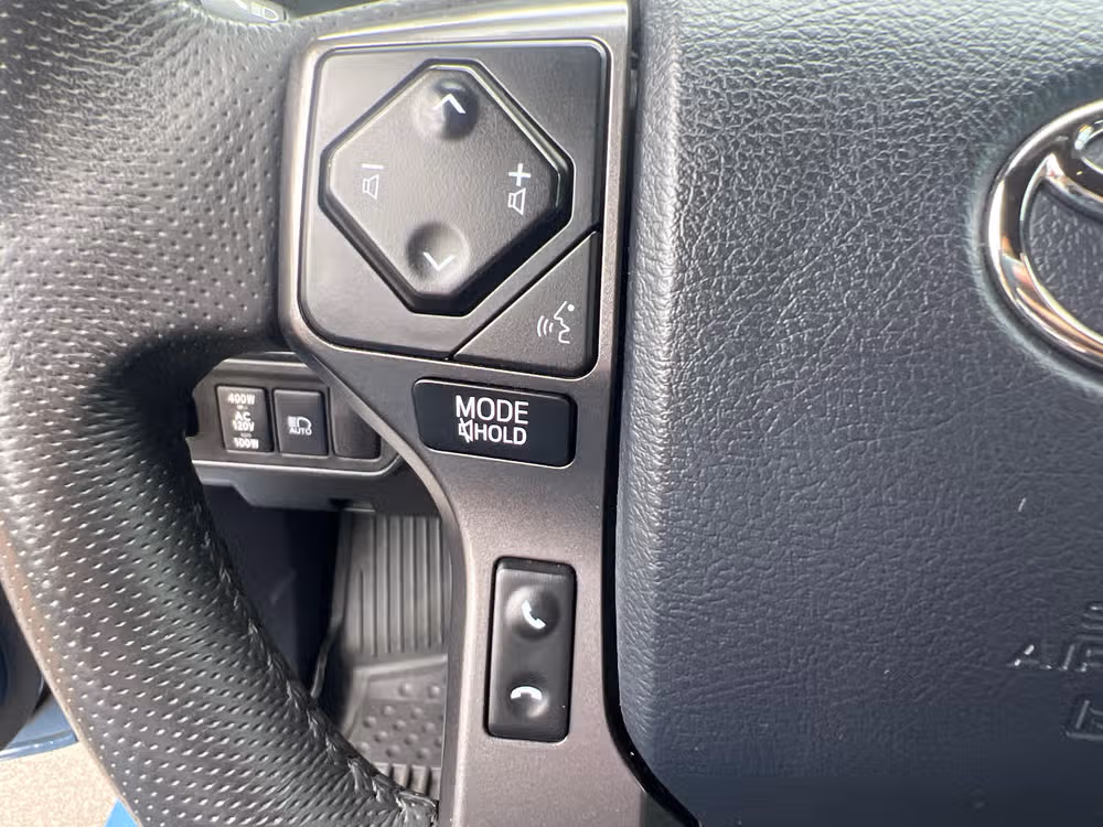 2019 TOYOTA TACOMA TRD-OFFOAD Image 21