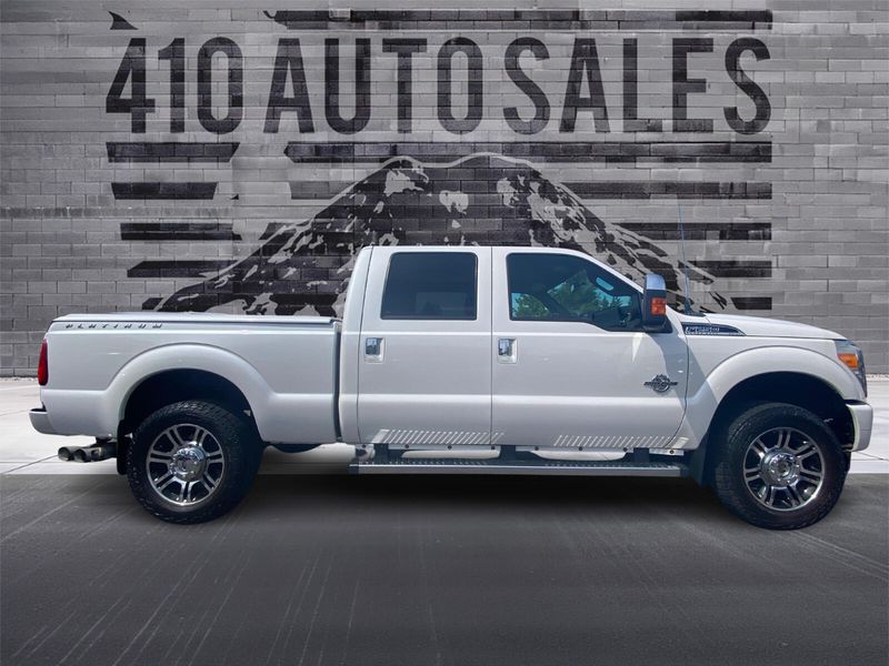 2014 Ford F-250 Platinum photo 2