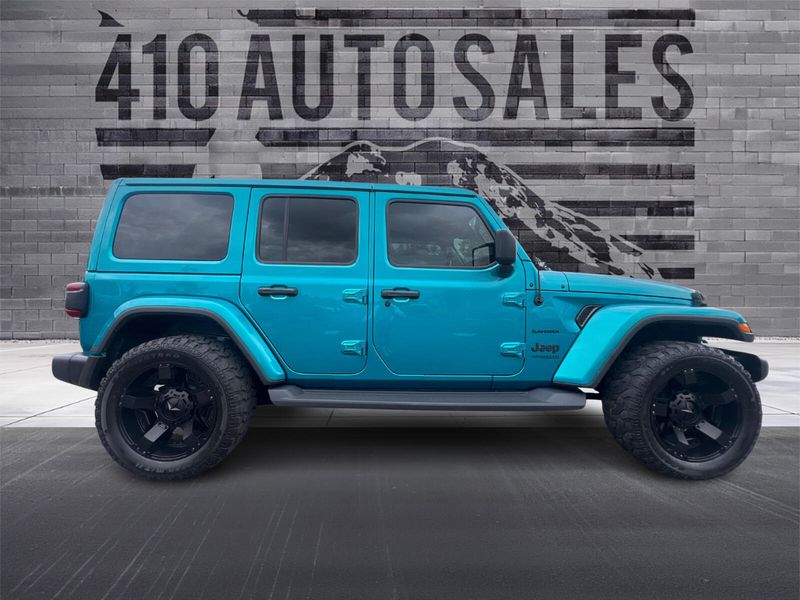 2020 JEEP WRANGLER UNLIMITED SAHARA Upper Image 2