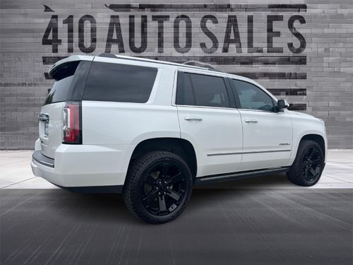 2017 GMC YUKON DENALI Lower Image 1