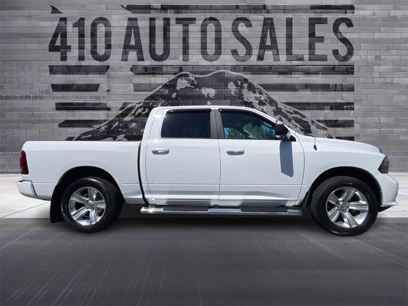2017 Ram 1500 Sport photo 2