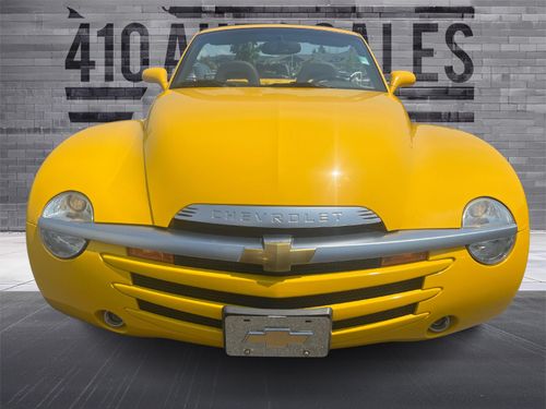 2003 Chevrolet SSR LS Regular Cab Convertible Lower Image 3