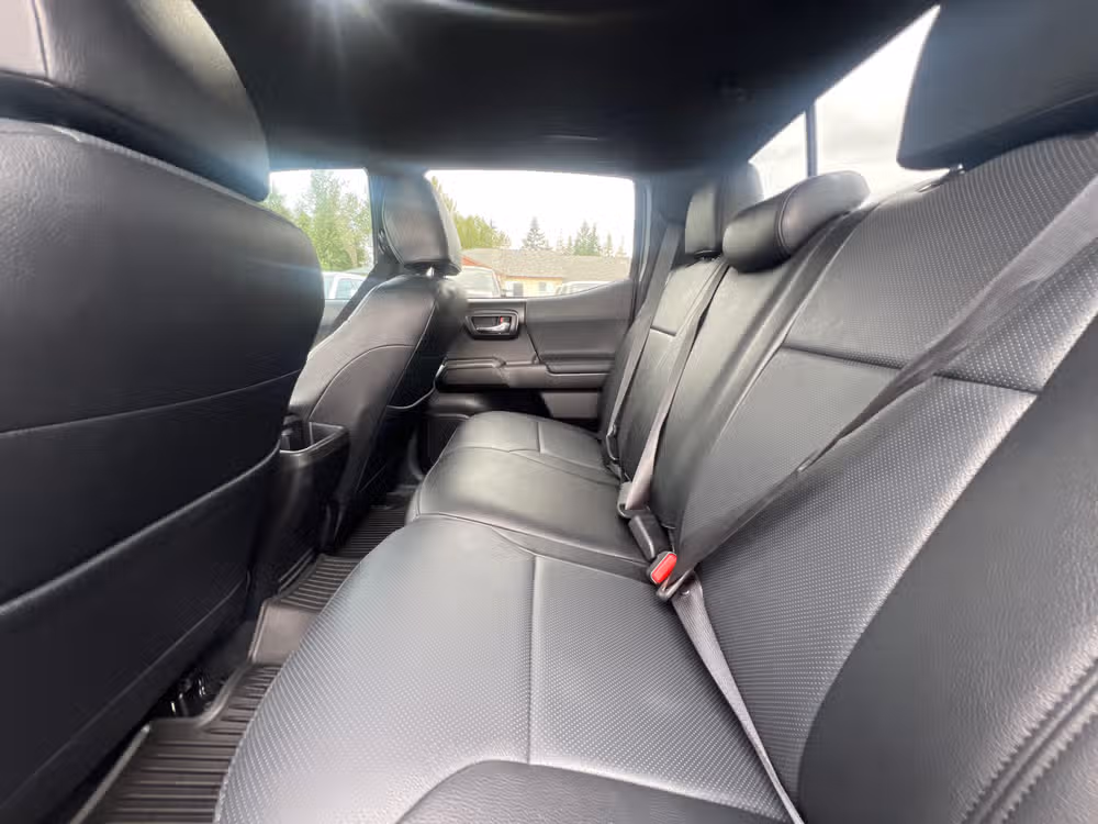 2020 TOYOTA TACOMA SR5 *LONG BED* 4X4 Image 28