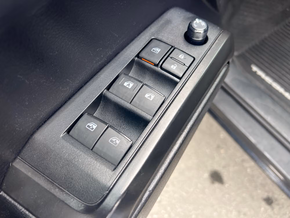 2020 TOYOTA TACOMA SR5 *LONG BED* 4X4 Image 26
