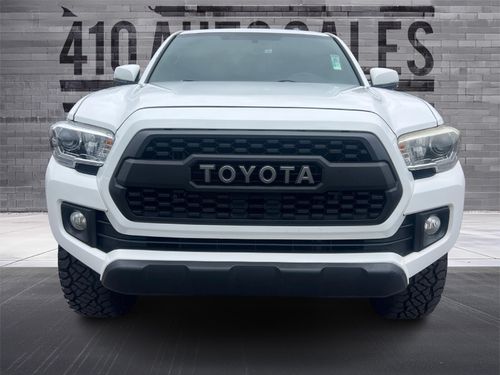 2017 TOYOTA TACOMA TRD OFF-ROAD Lower Image 3