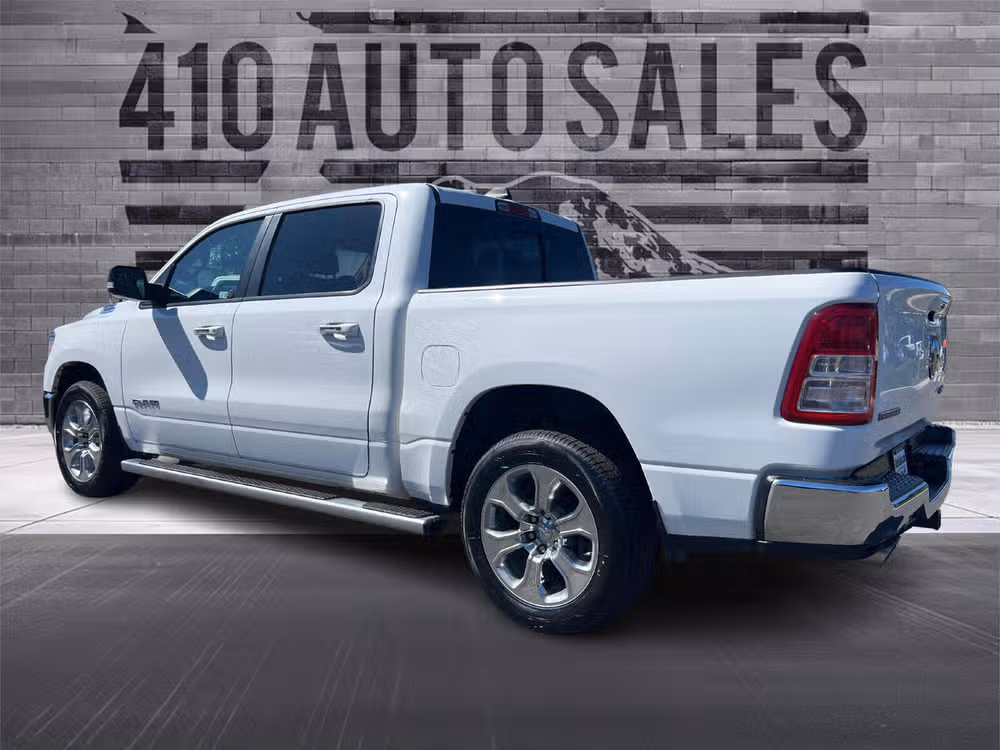 2019 RAM 1500 BIG HORN CREW CAB 4X4 Image 8